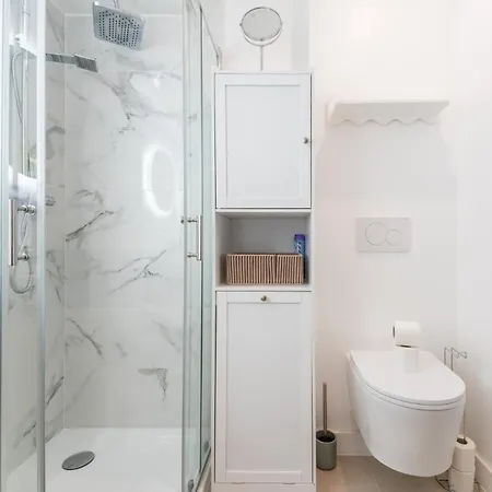 With 1 Bedroom, Gambetta, Russian Church Apartamento